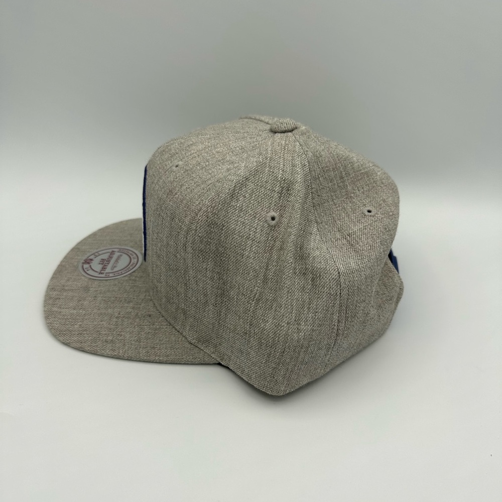 Sixers Mitchell & Ness hat - Picture 5 of 5